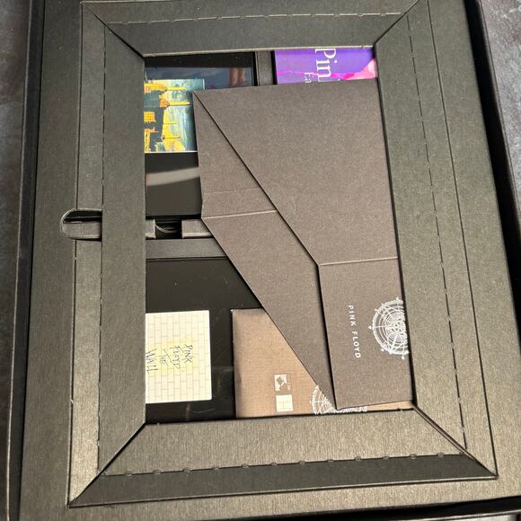 Pink Floyd Sine On Collector's Box Set Book, CDs, Postcards Complete - Picture 6 of 10